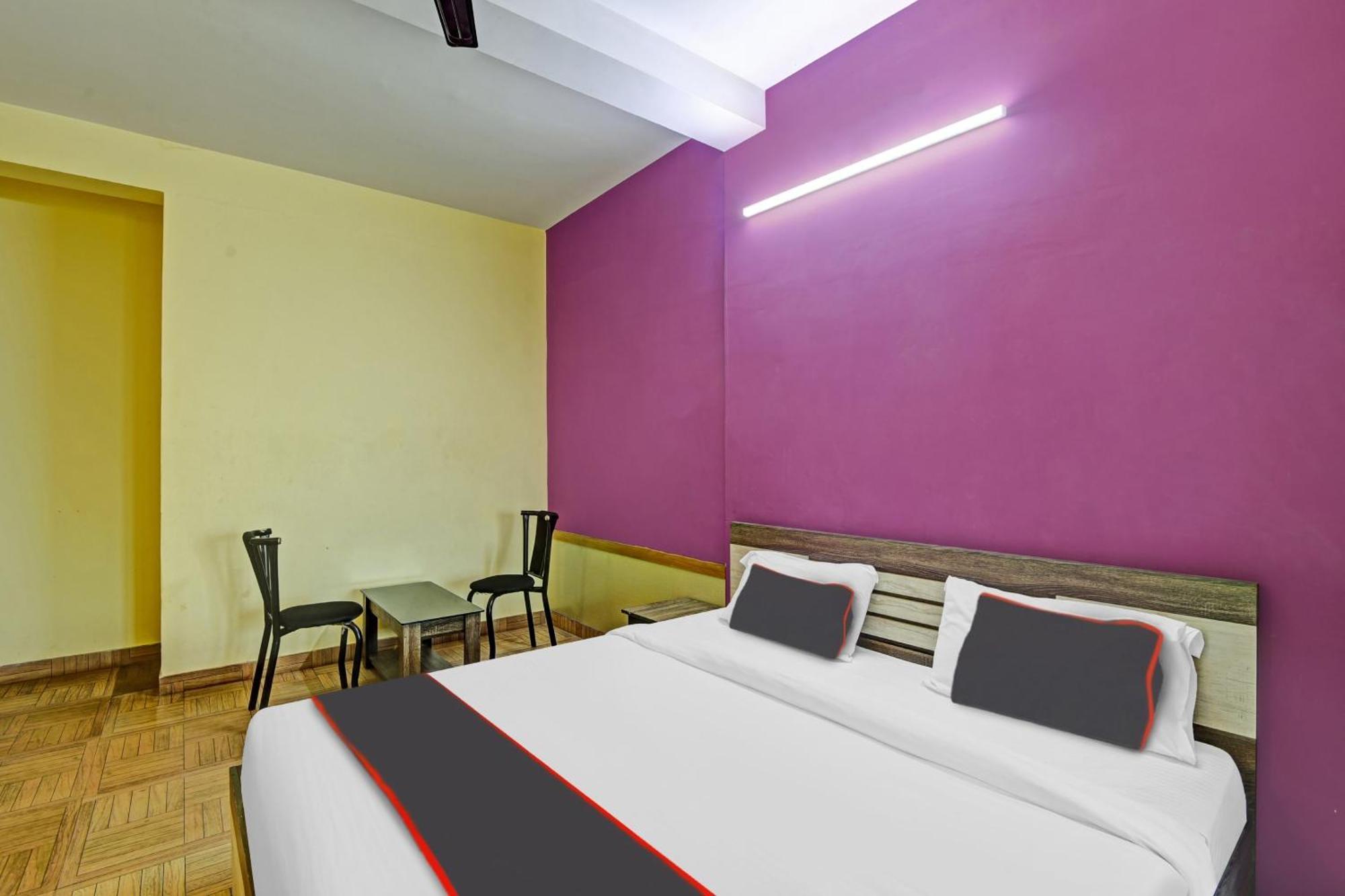 Collection O Express Suites Kakkayam Exterior photo