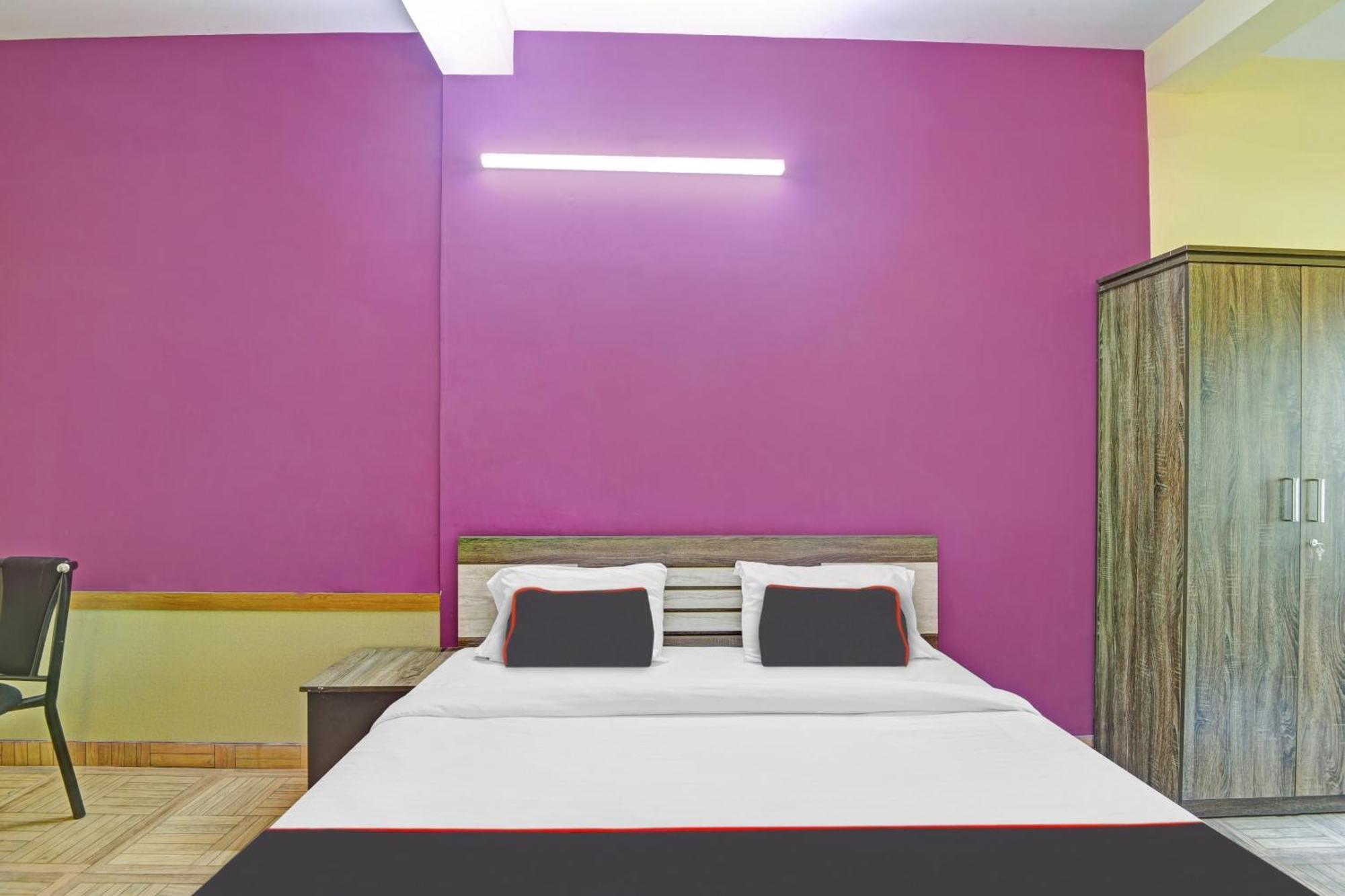 Collection O Express Suites Kakkayam Exterior photo